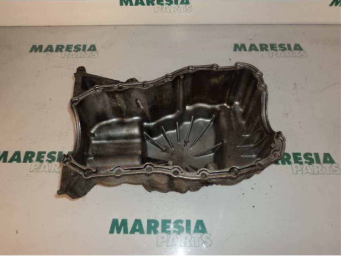 Renault - Clio - Sump