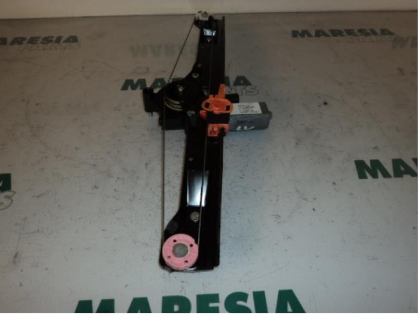 Fiat - Punto - Window mechanism 2-door, front left
