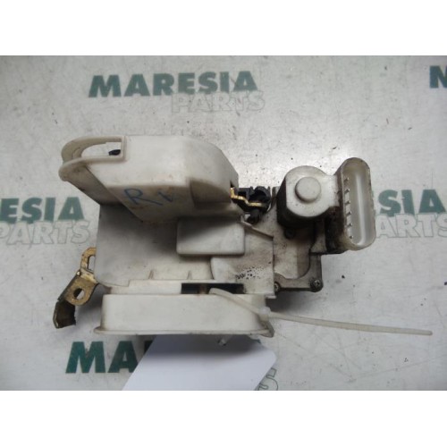 Fiat - Punto - Door lock mechanism 2-door, right