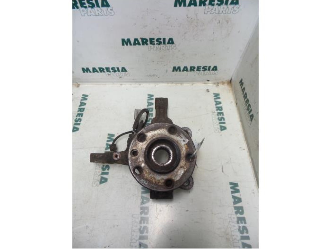 Lancia - Phedra - Knuckle, front right