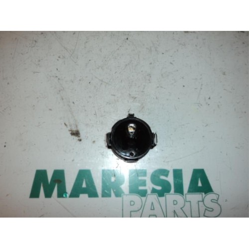 Renault - Megane Scenic - Rain sensor