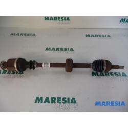 Renault - Twingo - Front drive shaft, right