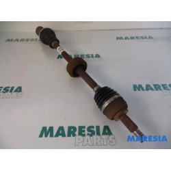 Renault - Twingo - Front drive shaft, right