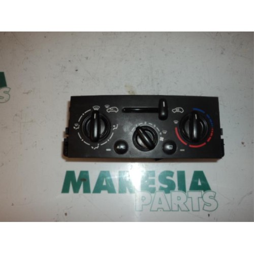Peugeot - 207 - Heater control panel