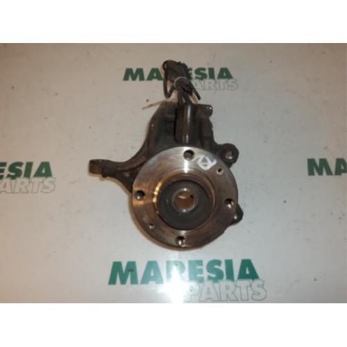 Peugeot - 207 - Knuckle, front right