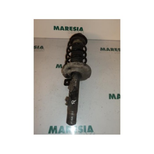 Peugeot - 207 - Front shock absorber rod, right