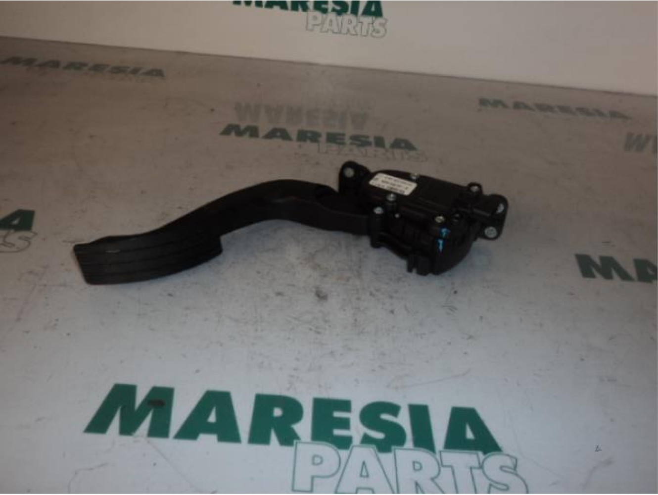 Renault - Twingo - Throttle pedal position sensor