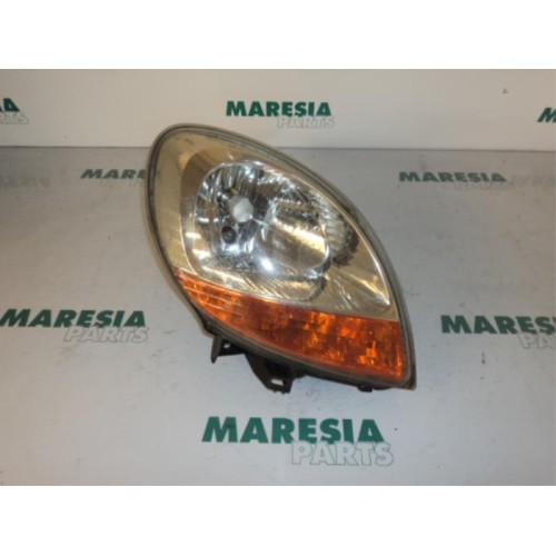 Renault - Kangoo - Phare droit
