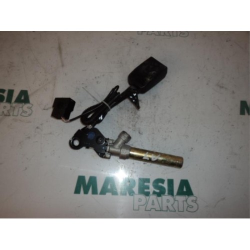 Citroen - Xsara - Gurtsrammer links