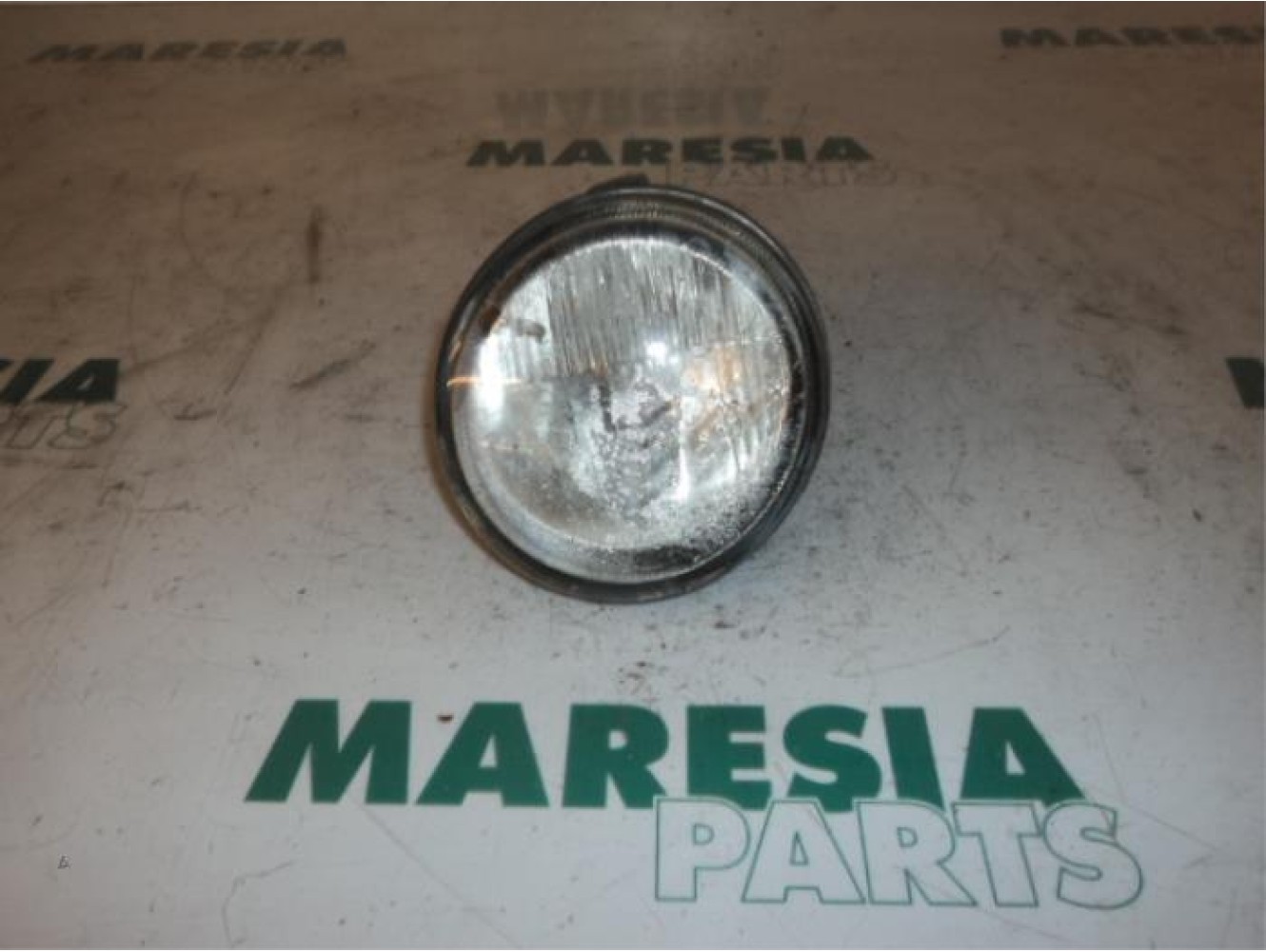 Renault - Clio - Fog light, front right