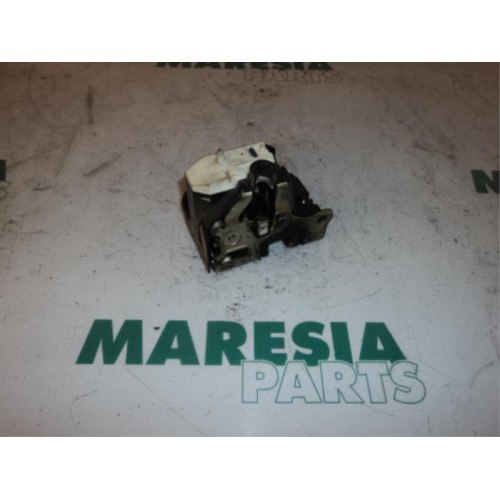 Renault - Clio - Door lock mechanism 2-door, left