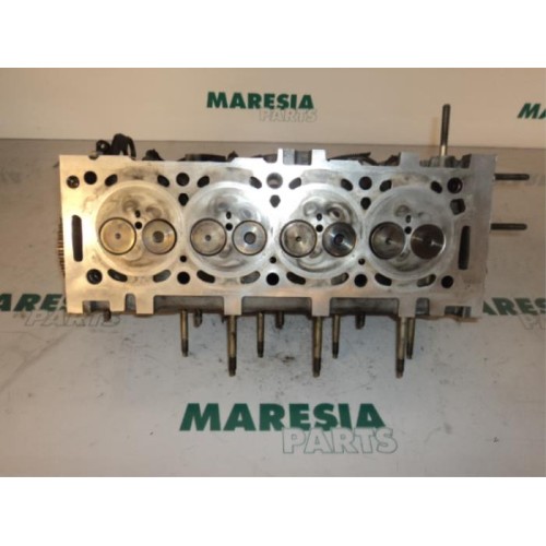 Citroen - C5 - Cylinder head