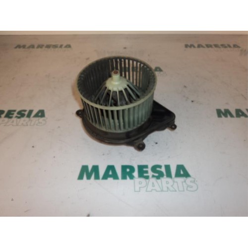 Citroen - Xsara - Heating and ventilation fan motor