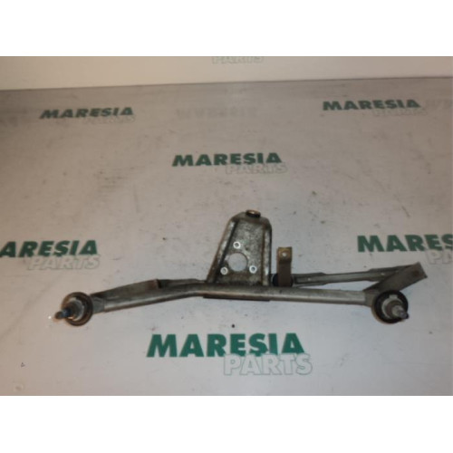 Peugeot - 206 - Wiper mechanism