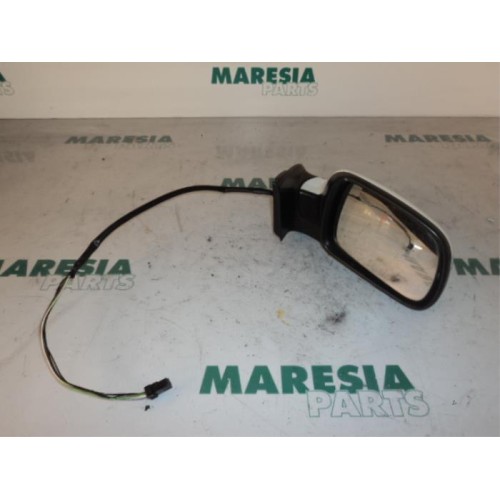 Peugeot - 307 - Wing mirror, right