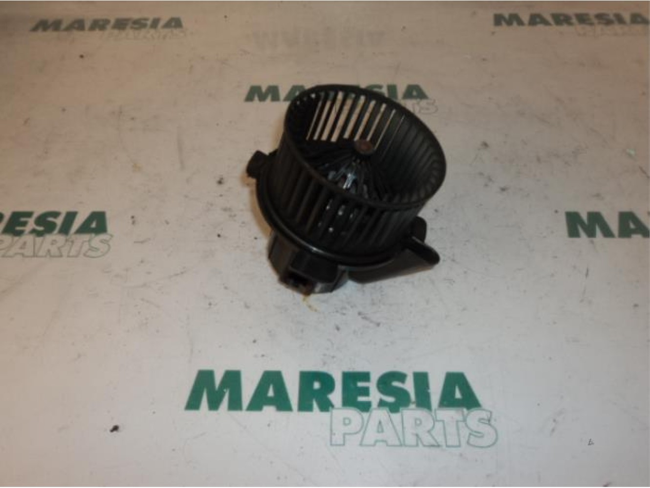 Peugeot - 307 - Heating and ventilation fan motor