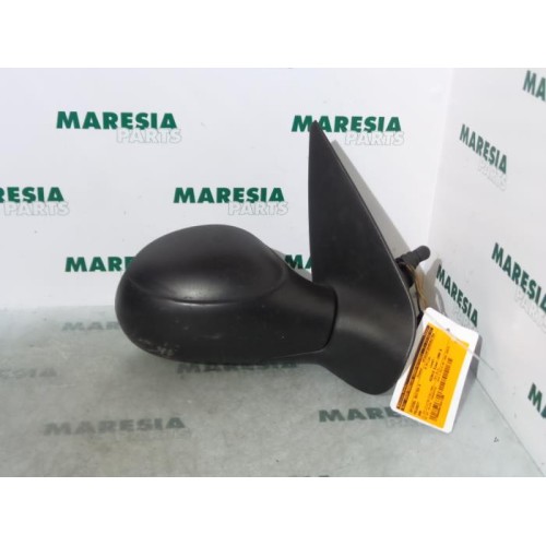 Peugeot - 206 - Wing mirror, right