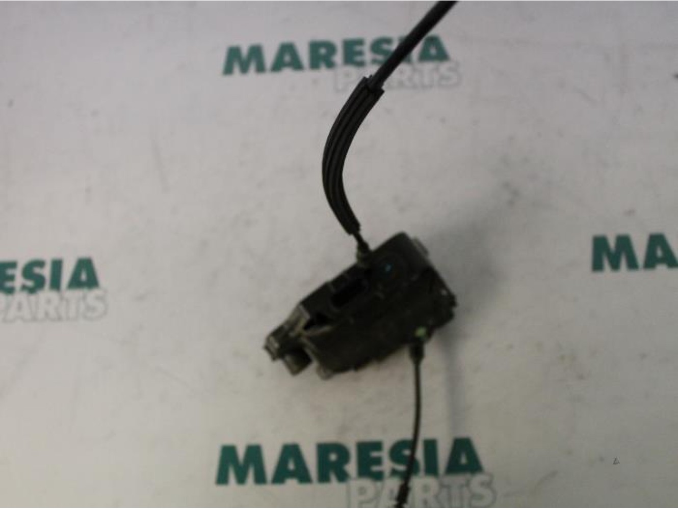 Renault - Laguna - Front door lock mechanism 4-door, right