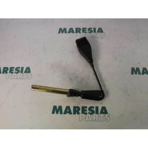 Renault - Laguna - Gordelspanner rechts
