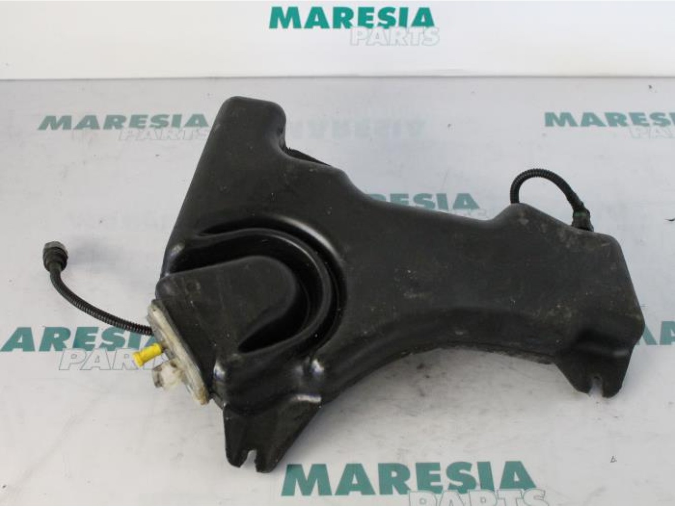 Citroen - C5 - Particulate filter tank