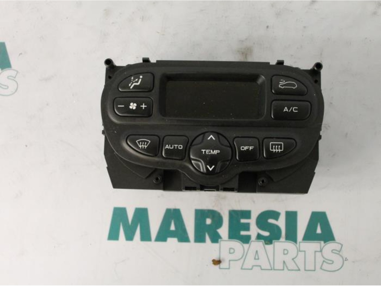 Peugeot - 206 - Heater control panel