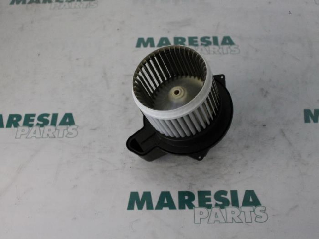 Lancia - Y(Psilon) - Heating and ventilation fan motor