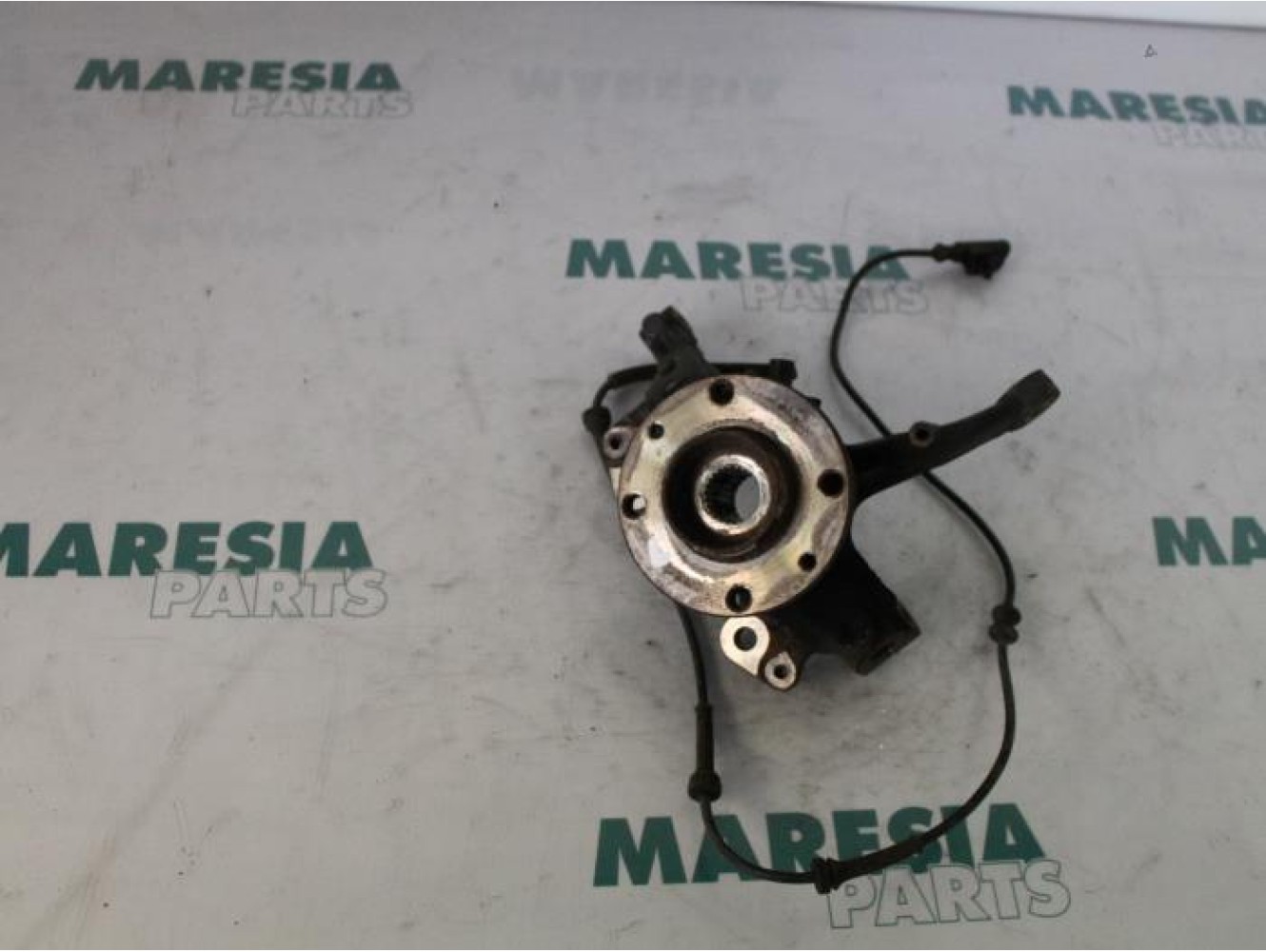 Lancia - Y(Psilon) - Knuckle, front left