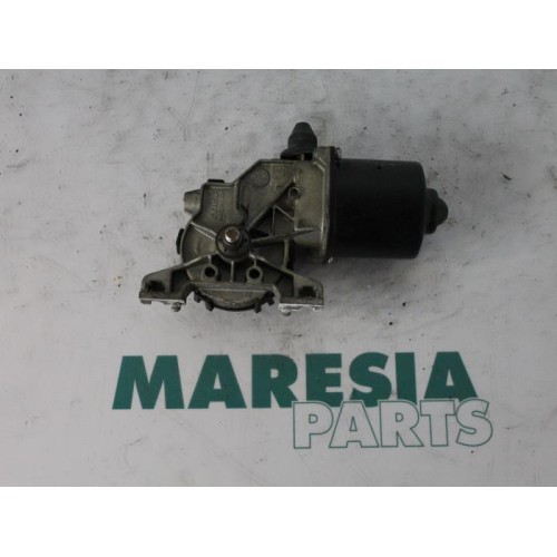Fiat - Bravo - Front wiper motor