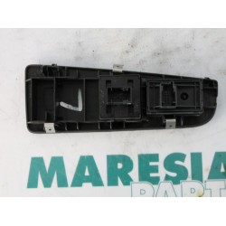 Fiat - Bravo - Multi-functional window switch