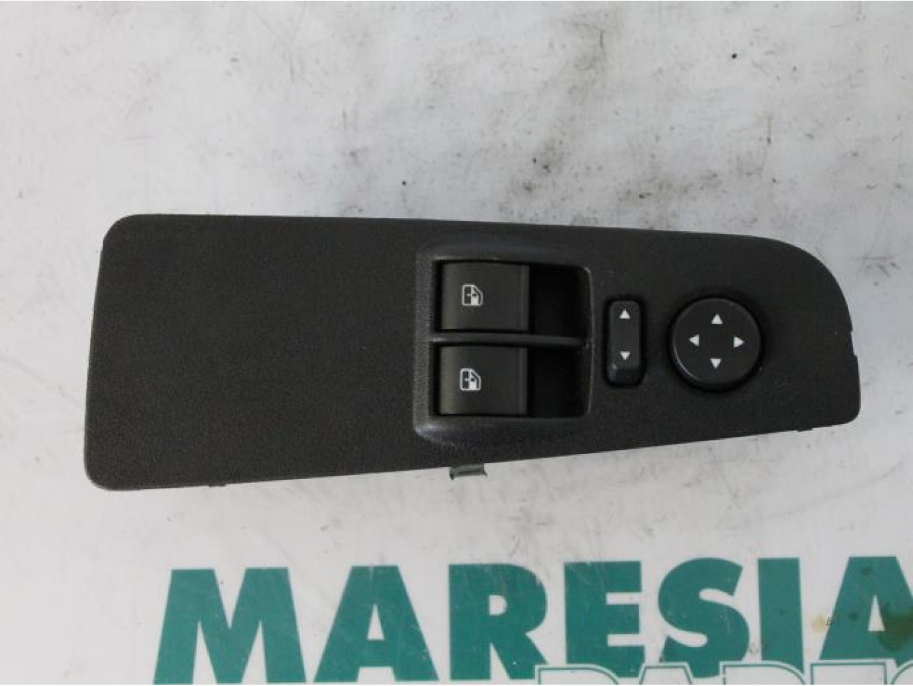 Fiat - Bravo - Multi-functional window switch