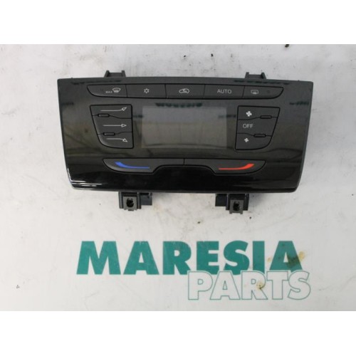 Lancia - Y(Psilon) - Heater control panel