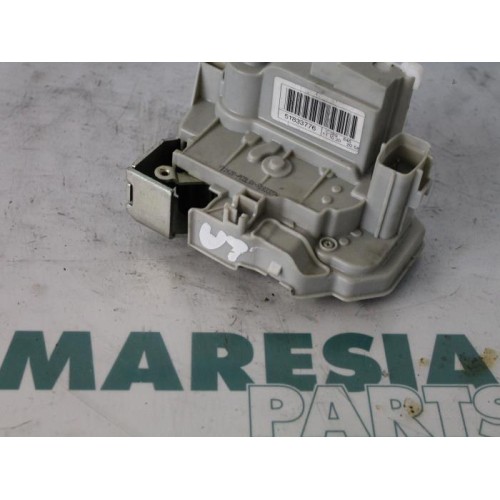 Lancia - Y(Psilon) - Rear door lock mechanism 4-door, left