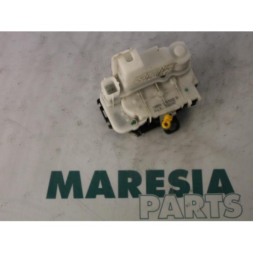 Fiat - Panda - Front door lock mechanism 4-door, right
