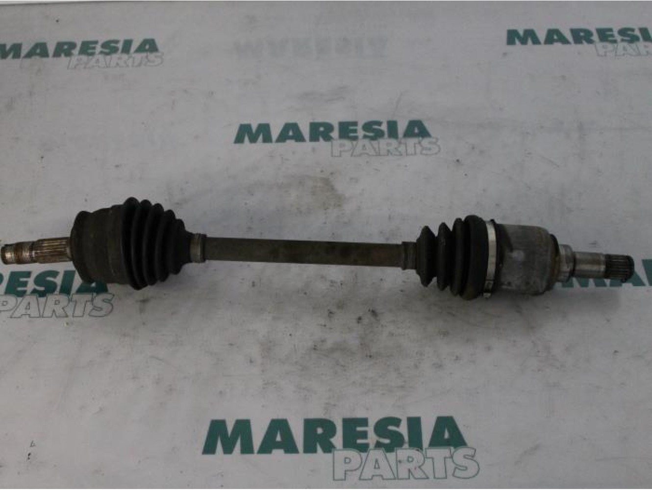 Fiat - Panda - Aandrijfas links-voor