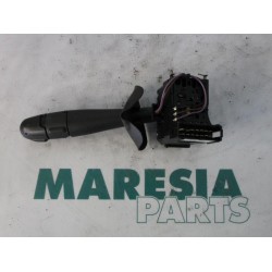 Renault - Megane Scenic - Indicator switch