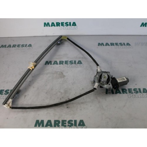 Renault - Megane Scenic - Window mechanism 4-door, front right