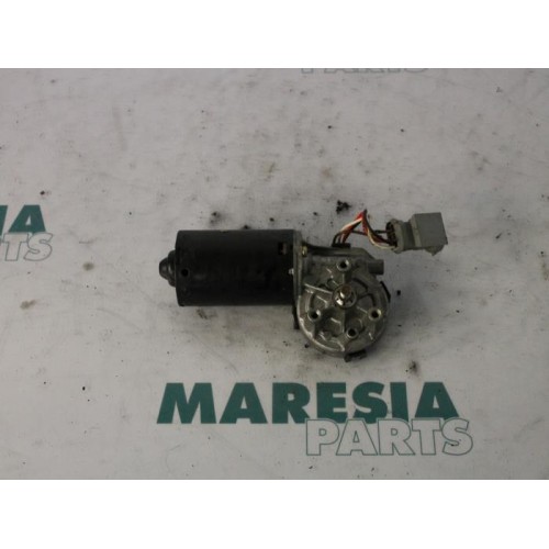 Renault - Megane Scenic - Front wiper motor