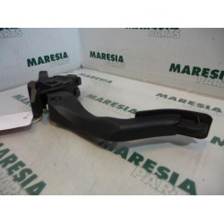 Peugeot - 207 - Throttle pedal position sensor