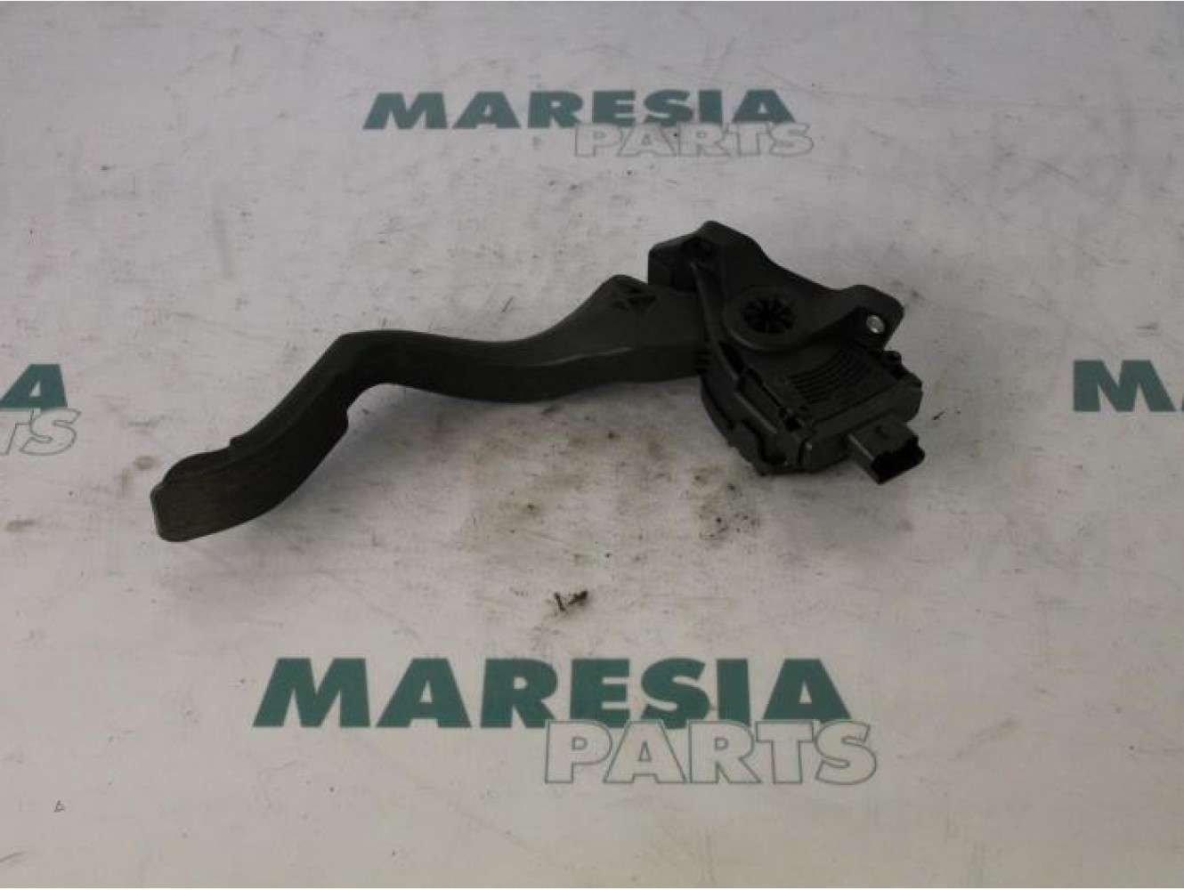 Peugeot - 207 - Throttle pedal position sensor