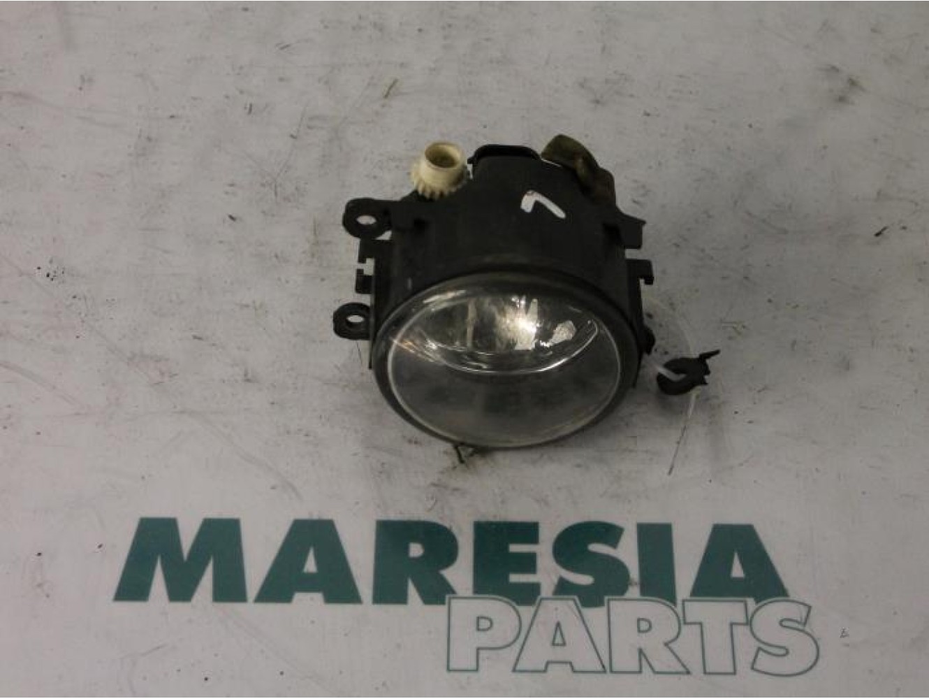 Peugeot - 207 - Fog light, front left