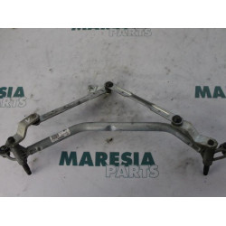 Peugeot - 207 - Wiper mechanism