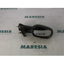 Renault - Megane - Wing mirror, right