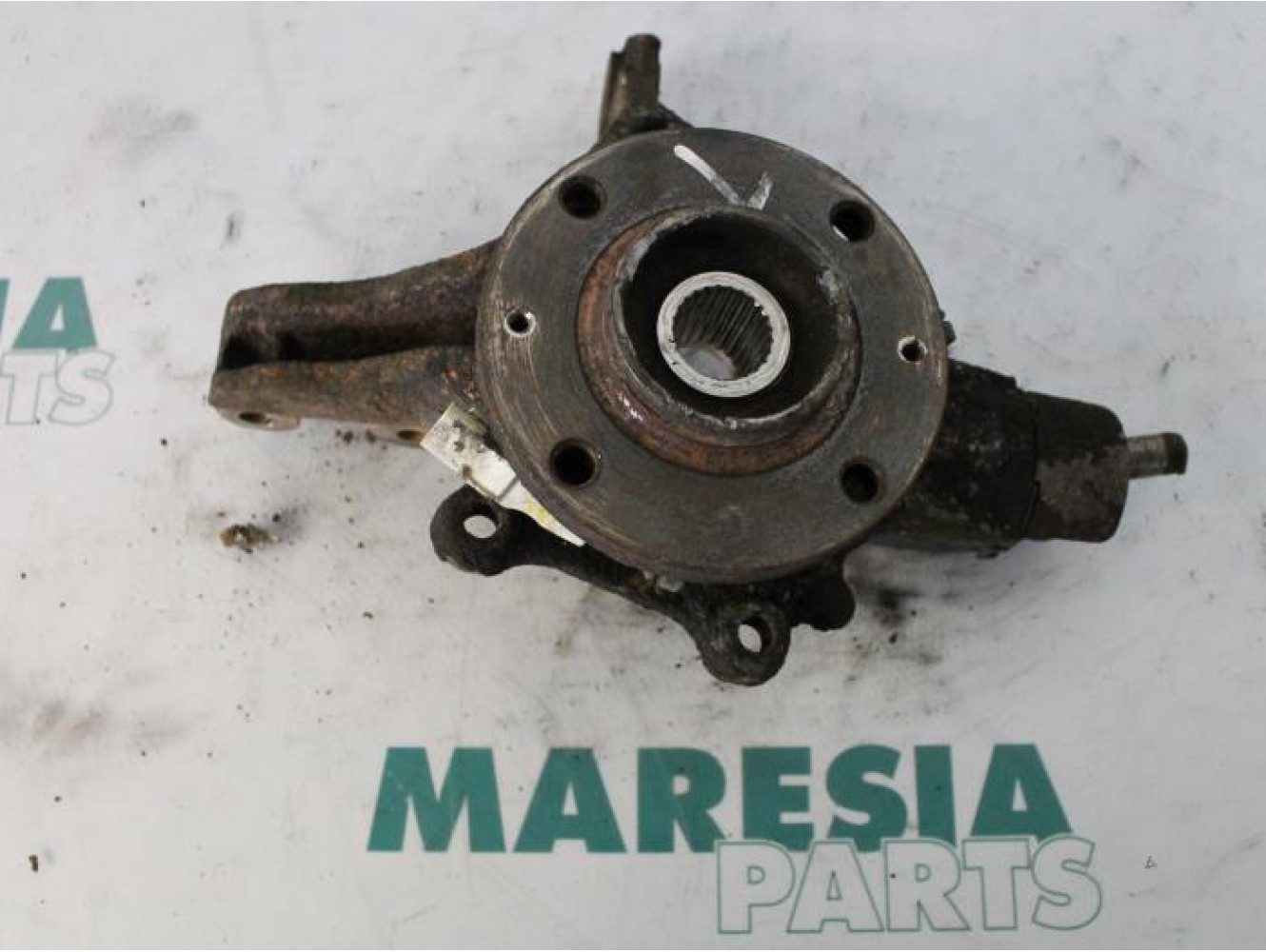 Peugeot - 307 - Knuckle, front left