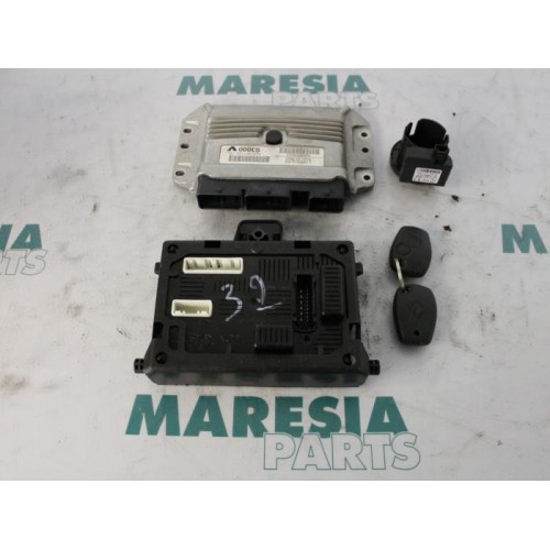 Renault - Clio - Engine management computer