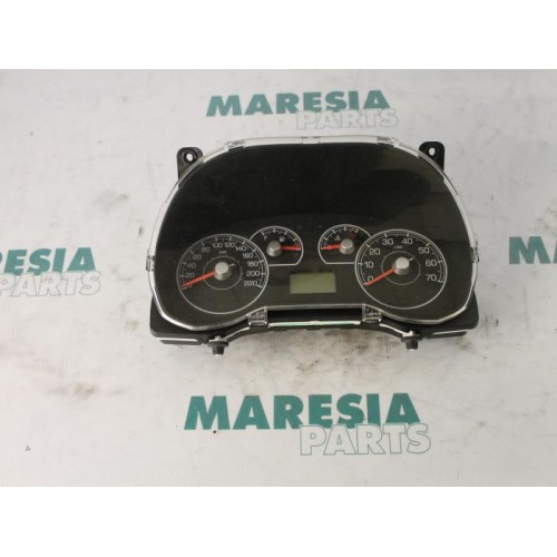 Fiat - Punto - Instrument panel