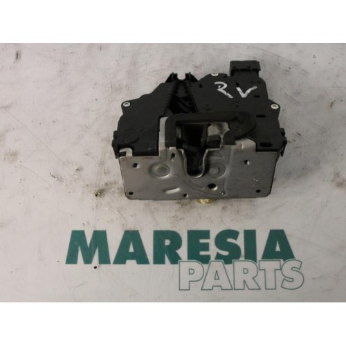 Fiat - Punto - Front door lock mechanism 4-door, right