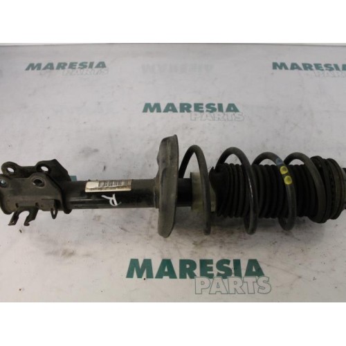 Fiat - Punto - Front shock absorber rod, right
