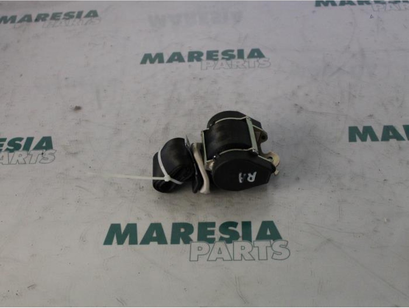 Peugeot - 207 - Sicherheitsgurt rechts hinten
