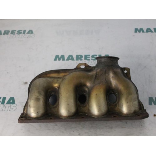 Citroen - Picasso - Exhaust manifold