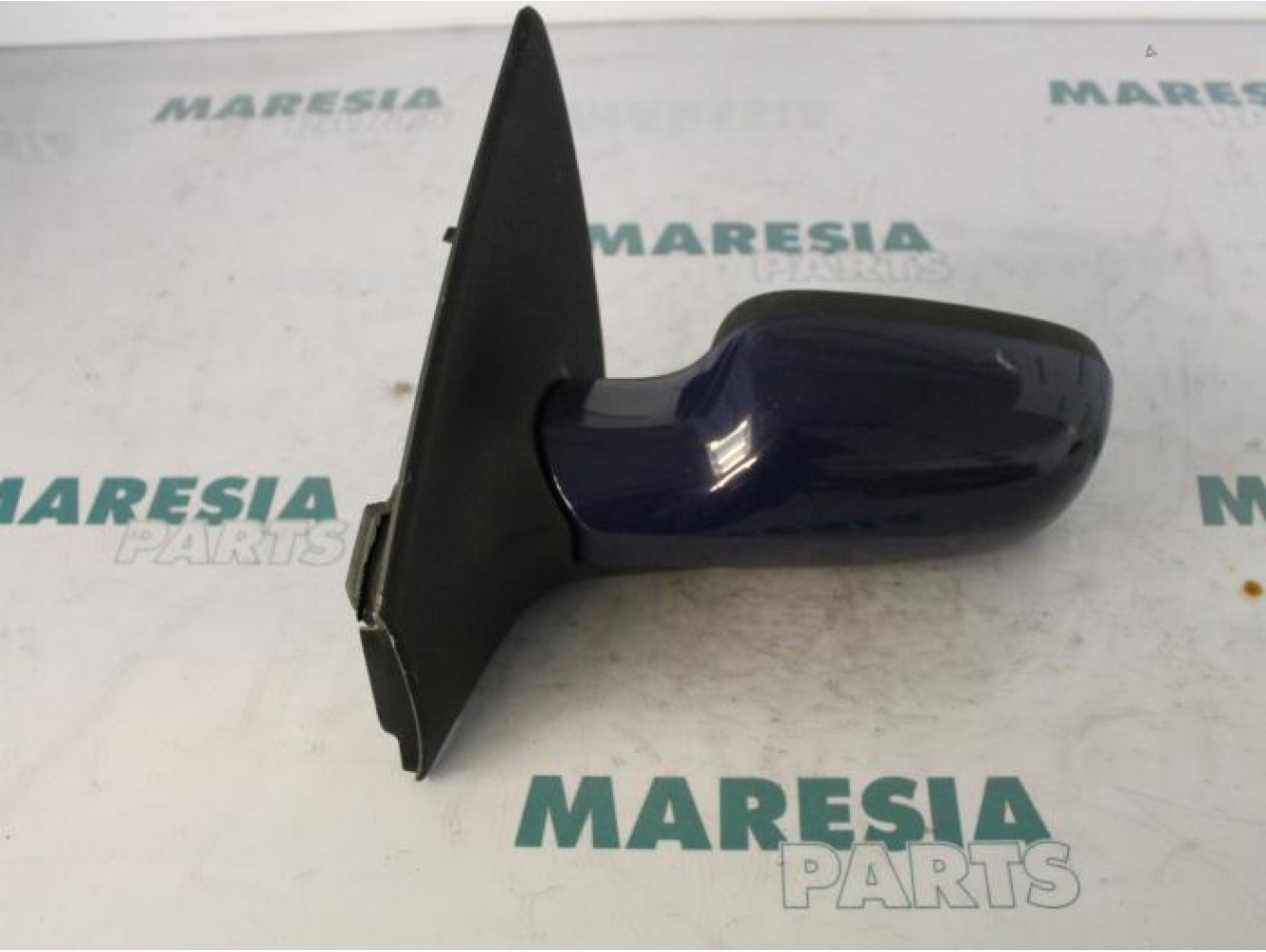 Renault - Megane - Wing mirror, left